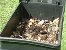 Pracovní box kompostéru vtinou zaplníte za 3 a 5 msíc.