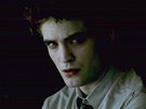 Robert Pattinson v roli Edwarda Cullena ve filmu Twilight sága: Zatmní