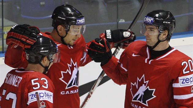 KANADSKÁ SPOKOJENOST. I druhý zápas na mistrovství svta jim vyel, Francii nastíleli devt gól.