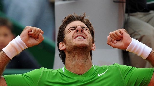 VELKÁ RADOST. Argentinský tenista Juan Martín Del Potro vyhrál turnaj v Estorilu.
