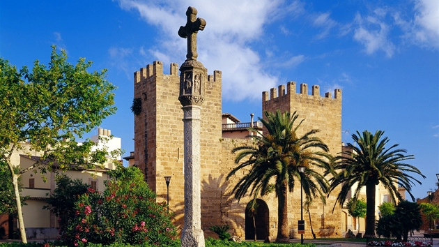 Alcúdiea, historické centrum nabízí řadu památek.