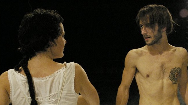 Balada pro banditu v divadle Husa na provázku