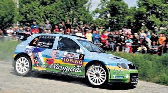 Nejvtí favorit Impromat Rallysprintu Kopná Pavel Valouek odstoupil po tvrtém testu kvli porue turbodmychadla.