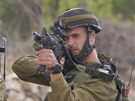 Izraeltí vojáci hlídkují bhem 63. výroí vzniku Izraele (14. kvtna 2011)