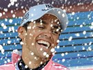 panl Alberto Contador se po 9. etap Gira oblékl do rového dresu lídra