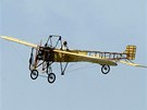 Replika Ka�parova letounu Bl�riot p�i Aviatick�m dnu v Kun�tic�ch (14. kv�tna 2011)