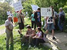 Demonstrace za záchranu libereckého parku U Karkulky