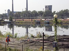 Ostravsk ropn laguny obtuj zpachem blzk sdlit.