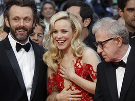 Michael Sheen, Rachel McAdamsová a Woody Allen na prezentaci filmu P�lnoc v...