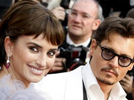 Cannes 2011 - J. Depp a Pnelope Cruzov na premie filmu Pirti z Karibiku: Na vlnch podivna