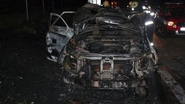 Sho�elý Mercedes Benz ML na dálnici D5