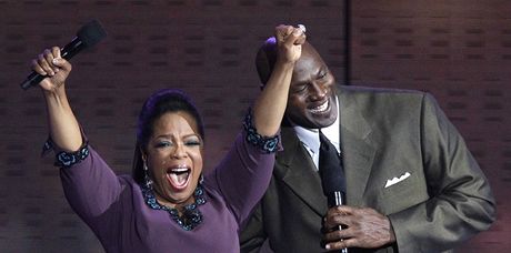 Michael Jordan se zúastnil rozlukové show moderátorky Oprah Winfreyové.
