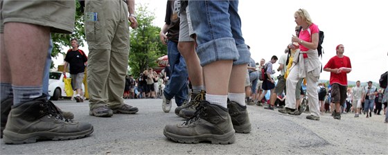 V sobotu se v Olomouckém kraji konají hned dva turistické pochody. Lidé si tak budou muset vybrat a hrozí, e na tom budu tratit ob akce. (Ilustraní snímek)