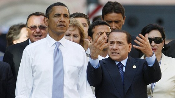 Barack Obama a Silvio Berlusconi na summitu G8 (8.7.2009).
