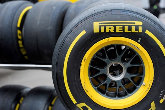 Pneumatiky Pirelli pro formuli 1