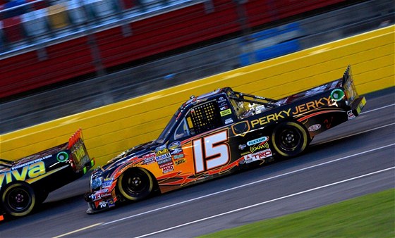 Kimi Räikkönen pi tréninku závod Nascar Truck Series