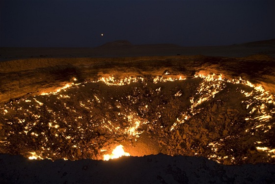 Brna do pekla - krter v pouti Karakum v Turkmenistnu, ve kterm ho zemn plyn
