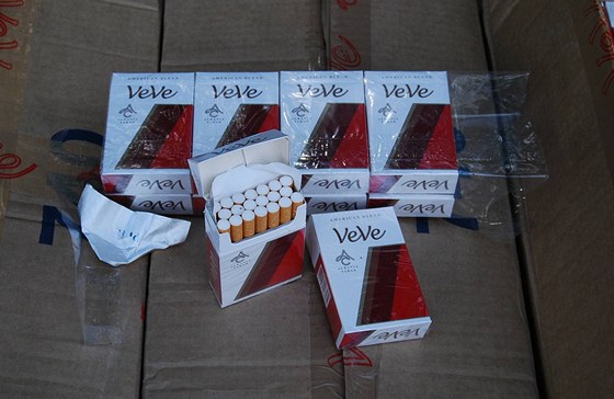 ei si kupují nejlevnjí "supermarketové" cigarety, tradiní znaky tím trpí