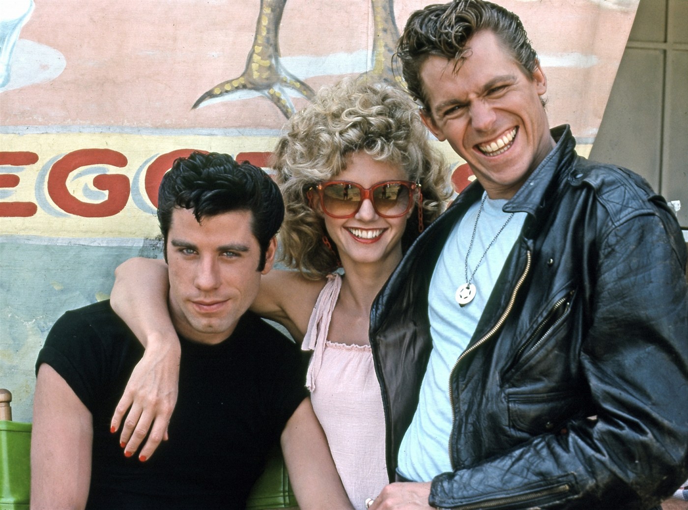 John Travolta, Olivia Newton-Johnová a Jeff Conaway v Pomád� (1978)
