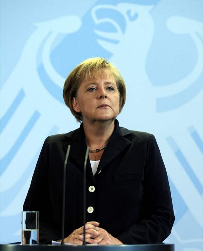 Angela Merkelová prosadila v koalici prodlou�ení provozu jaderných elektráren a� o 14 let.