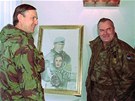 Britský generál Michael Rose a velitel bosenských Srb Ratko Mladi v roce 1994 v Pale
