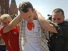 Pokus o demonstraci za práva gay v Moskv nevyel. Jakmile úastníci zakieli njaké heslo, policie je hned zatkla