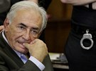 Strauss-Kahn u soudu na Manhattanu (19. kvtna 2011)