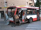 23. kvtna 2011 v 19:17 se na kiovatce ulic Provazníkova a Lesnická v Brn srazila tramvaj linky íslo 9 s trolejbusem linky íslo 37.