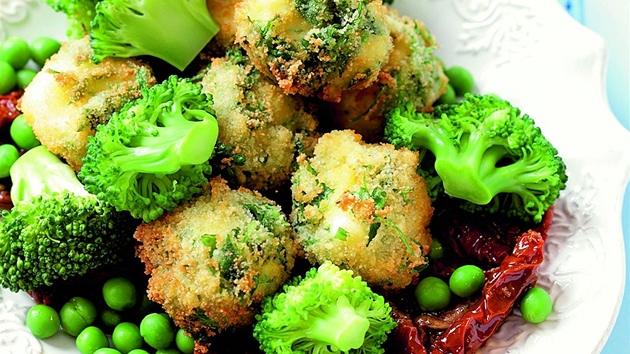 Sma�ená mozzarella s brokolicí.
