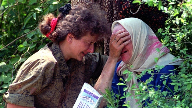 Uprchlice ze Srebrenice v roce 1995
