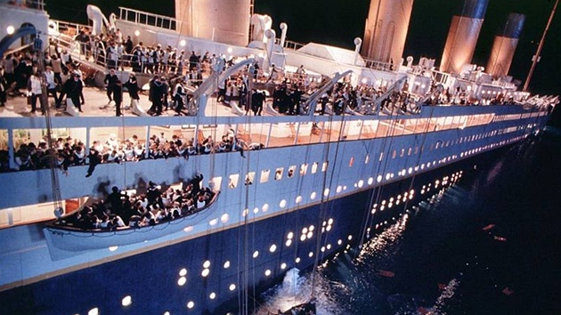 Titanic - zábr z filmu