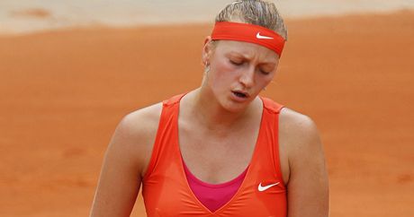 NEDAÍ SE. Petra Kvitová v osmifinále tenisového Roland Garros neuspla