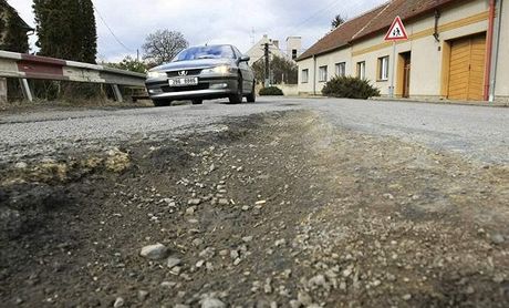 Ilustraní foto. Díry na objíce Buovic