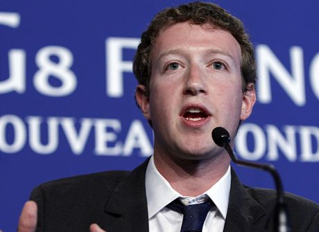 Zakladatel Facebooku Mark Zuckerberg na summitu G8