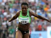 Veronica Campbellov-Brownov vyhrla bh na 100 metr v nejlepm letonm svtovm ase 10,76.