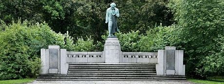 Pomník L. v. Beethovena v Karlových Varech