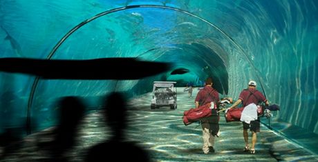Podvodní tunely plánovaného golfového areálu na Maledivách