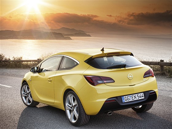 Opel Astra GTC