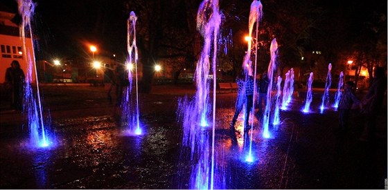 Radní v Meziříčí se chtějí nechat inspirovat zajímavými prvky z jiných měst. Toto je nová fontána v Kroměříži.