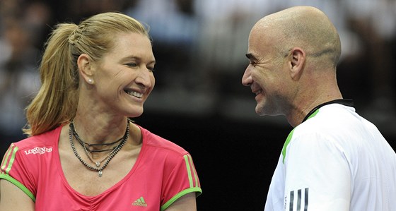 Steffi Grafová a Andre Agassi pi exhibici Advantage Tennis v Praze