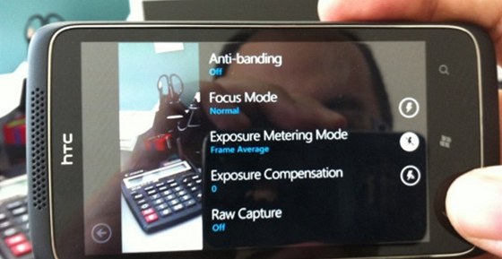 HTC s Windows Phone 7 a 12Mpix fotoapartem