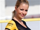 Grid girl p�i �eském mistrovském seriálu Podzimní cen� Masarykova okruhu 2010