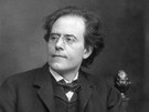 Na Mahlera nejdíve nefungovat arm, kterým Alma oslovala mue. 