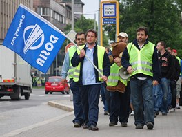 Stvkujc odbori se po Sokolsk ulici bl k ostravskmu magistrtu.