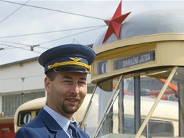 Historick tramvaje a trolejbusy vyraz o vkendu do plzeskch ulic.