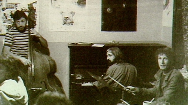 Jam v Houtyši (1982–83)
