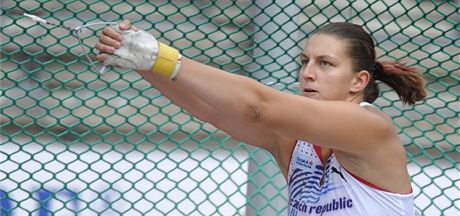 OSOBNÍ REKORD. Kladiváka Kateina afránková si na mistrovství Evropy drustev ve Stockholmu vylepila osobní rekord. 
