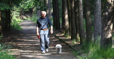 Srní dl v Jablonci je oblíbená rekreaní i sportovní oblast. Na snímku...