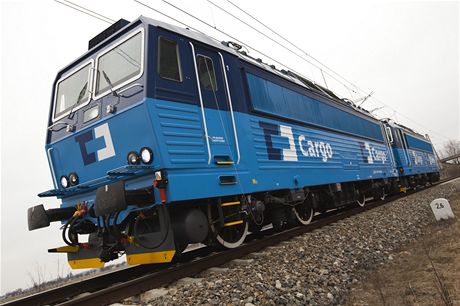 Dvousystémová lokomotiva D Cargo 363.5 (pestavba z 163)