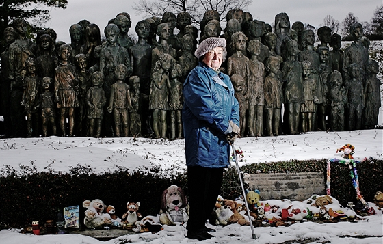 Miloslava Kalibová vzpomíná - žena, která přežila vyvraždění Lidic